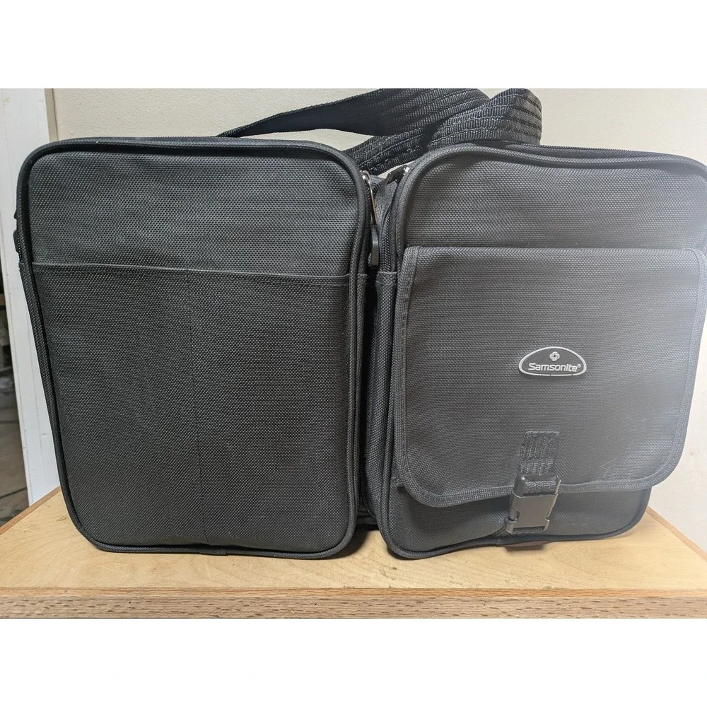 Samsonite Foldable‎ Packable Duffle Travel Carryon Bag Black